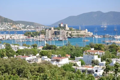 Private bodrum sightseeing tour from cruise port. visit mausoleum of halicarnassus & bodrum amphitheater with a local guide. wheelchair accessible.