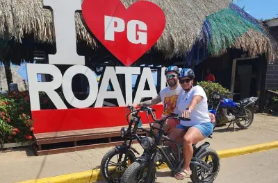 Roatan E-Bike-Tour mit Essenverkostung und Strandtag