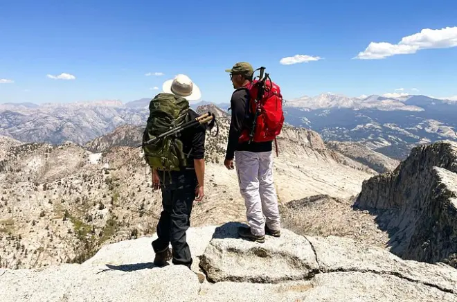 Yosemite hidden trails: Private guided hike off the beaten path
