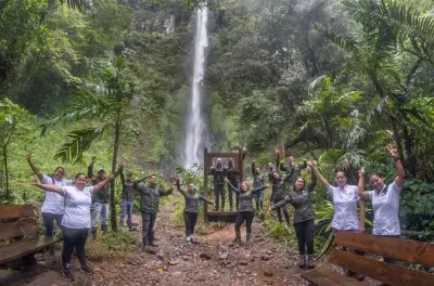 Randonnée à la cascade Los Frailes, chute de 70 m près de Pereira