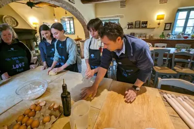 Tuscan Cooking Class in Arezzo: Make Pasta & Cantucci