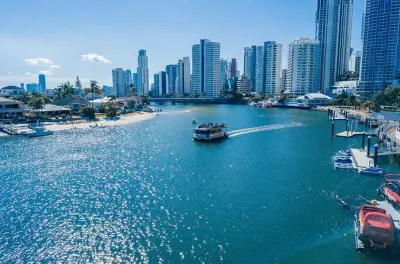 4pm Afternoon River Cruise Surfers Paradise: Dolphin Spotting