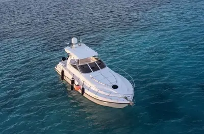 Bayada luxury cruise from Jeddah: 6 hours, kayaks & swimming