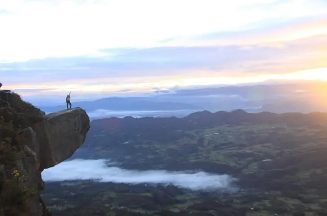 Piedra Colgada Private Tour Susa: Via Ferrata & Viewpoint