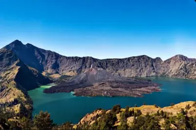 Mount Rinjani Tageswanderung zum Kraterrand von Senaru ab Lombok