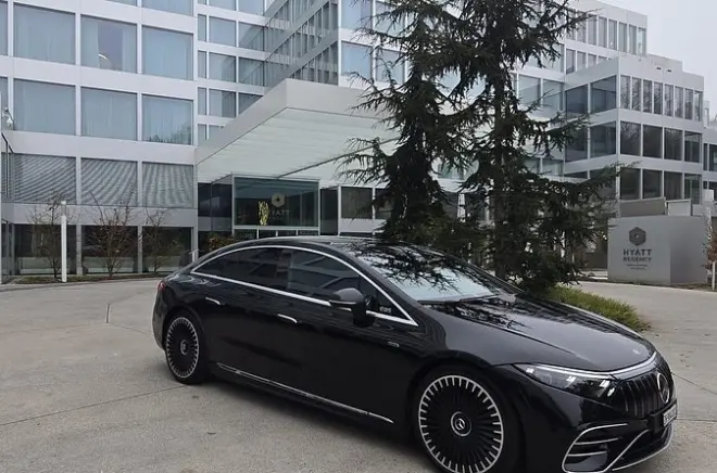 Transfert privé Zurich-Interlaken en Mercedes confortable et rapide