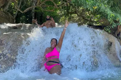 Arrampicata alle cascate Dunn's River e rafting sul White River