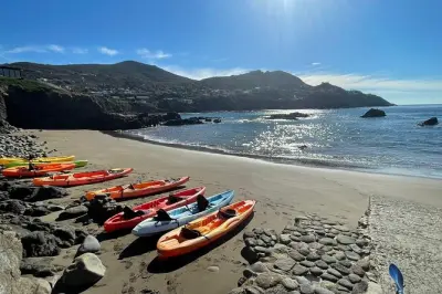 Kajakfahren in Ensenada: La Bufadora vom Wasser aus