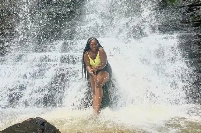 Aburi botanical gardens avec quad et baignade à la cascade