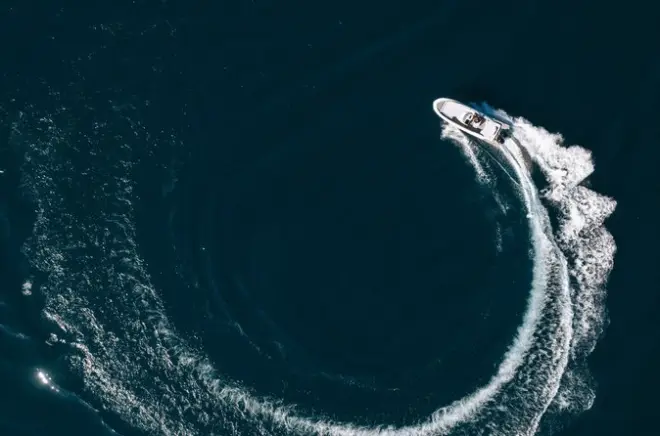Côte amalfitaine et Capri en bateau privé : Grottes et baignade