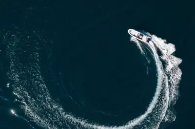 Côte amalfitaine et Capri en bateau privé : Grottes et baignade