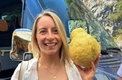 Private Transfer Salerno to Positano: Panoramic Stops Included