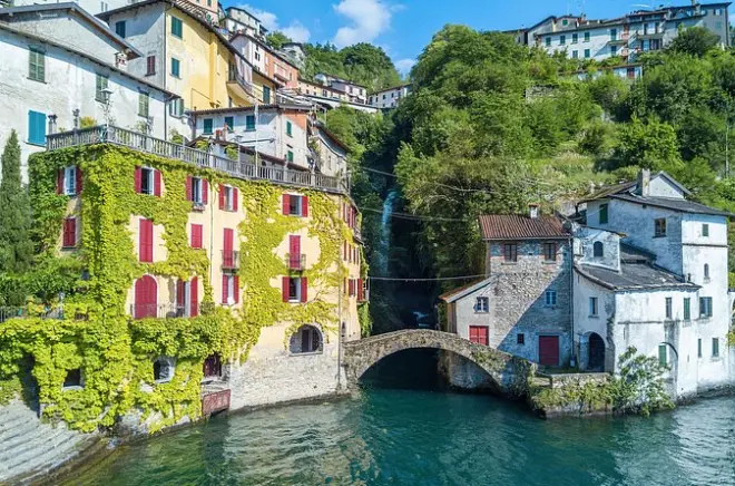 Nesso Wasserfall & Villen am Comer See: 2-stündige private Bootstour