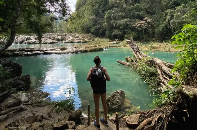 Semuc Champey y cuevas Kanba desde Lanquin: Nadar y explorar cuevas