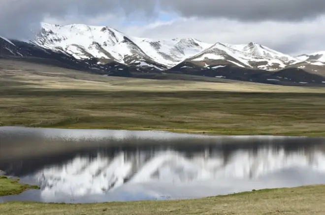 Lago Song Kul: 2 dias com estadia em yurt e cavalgada