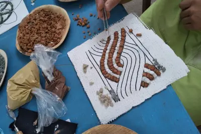 Mosaikkunst-Workshop in Sparta: Antike Muster selbst gestalten
