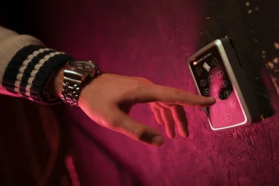 Erlebe das frankenstein horror house in istanbul: 3 etagen, 19 level und echte gruselmomente – perfekt für rätsel-fans und adrenalinjunkies.