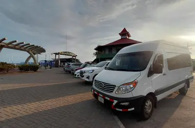 Puntarenas to SJO Airport Transfer: Private Van with WiFi