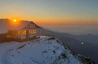 Trek de 4 dias ao base do Mardi Himal com guia privado em Pokhara