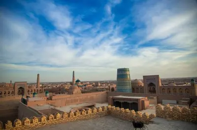 Khiva a pie: Ciudad vieja UNESCO y monumentos de la ruta de la seda