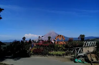 Medan à lac Toba et Berastagi en 5 jours : Nord de Sumatra