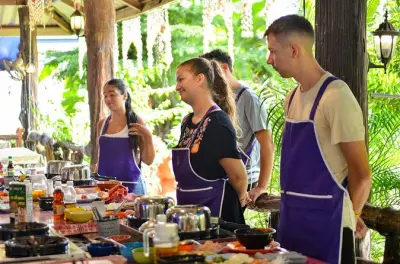 Clase de cocina tailandesa en Krabi: Aprende 7 platos prácticos