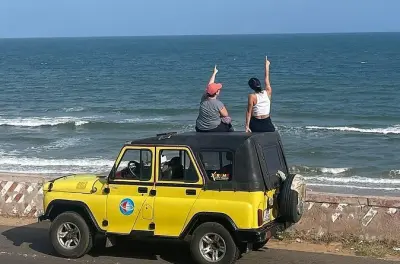 Mui Ne dune di sabbia bianca con tour in jeep e guida ATV