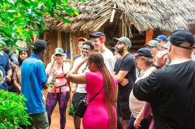 Zanzibar: Private Tour durch Dörfer, Gewürzplantagen und Stone Town