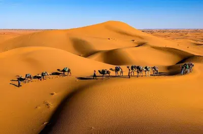 2-Day Erg Chigaga Desert Tour from Agadir: Overnight Camp
