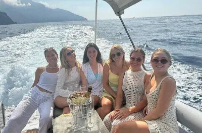 Capri et côte amalfitaine en bateau depuis Positano : Quatre grottes
