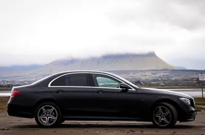 Sligo to Dublin Airport Private Transfer: Mercedes with Driver