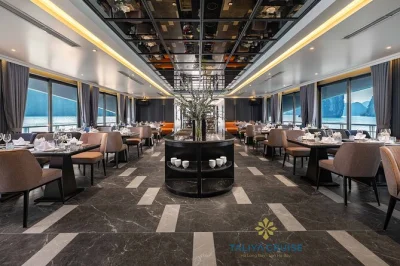 Descubra halong e lan ha bay em um cruzeiro de 7,5 horas com caiaque em cavernas, almoço vietnamita e festa ao pôr do sol. guia local e todas as atividades inclusas.