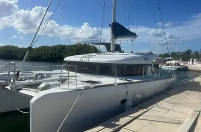 Schnorcheln in Grand Cayman: Privater Katamaran zu Stingray City