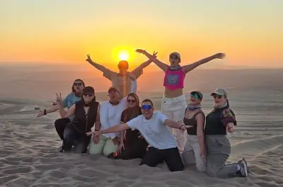 Huacachina dune buggy e degustazione di vini a Ica con tramonto