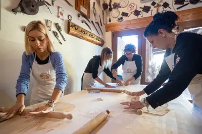 Tuscan Pasta & Tiramisu Class in Arezzo: Learn to Cook at Home