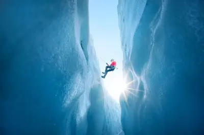 Randonnée glacier Skaftafell et initiation à l’escalade sur glace
