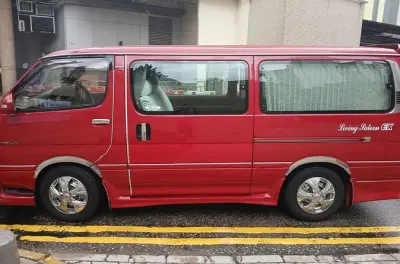 Flughafentransfer Hongkong: Privates Auto zu Ihrem Hotel