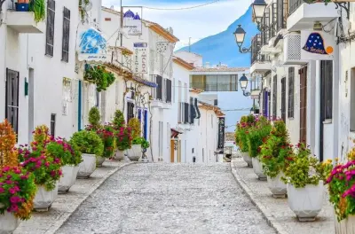 Valencia: Altea & Benidorm Day Trip with Private Transport