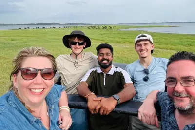 Safari privato a Minneriya: Elefanti e fauna selvatica indimenticabile