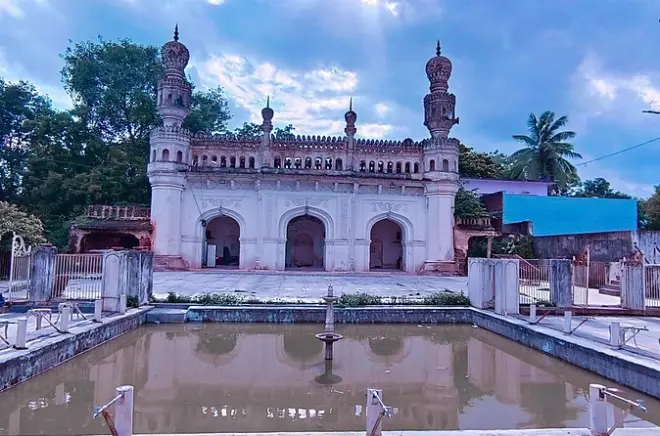 Hyderabad Highlights: Altstadt, Charminar und Chai im Nimrah