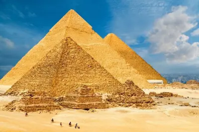 Au Caire depuis Alexandrie : Pyramides, musée et bazar inclus