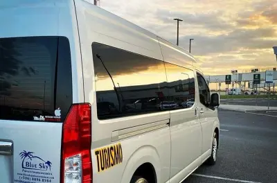 Playa Flamingo Private Transfer with Bilingual Driver