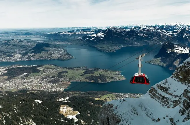 Mt. Pilatus Tour: Gondel, Dragon Ride & Zahnradbahn