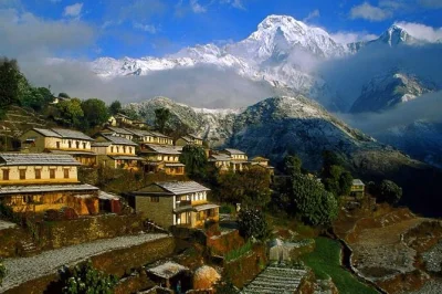Erkunde den ghandruk loop trek ab pokhara. wandere durch gurung-dörfer, genieße die annapurna-gipfel und erlebe lokale kultur auf dieser einfachen 3-tägigen tour. jetzt buchen.