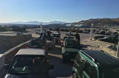 Tour privado por Mykonos: Lo más destacado y rincones ocultos