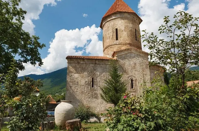 Sheki saindo de Baku: Quatro regiões e cinco patrimônios históricos