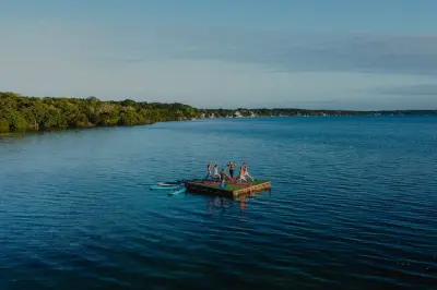 Bacalar Lagune Yoga: Paddeln, Üben, Zurückkehren