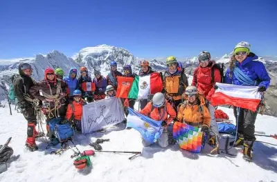 2-day Nevado Vallunaraju climb from Huaraz: Summit at 5,686m