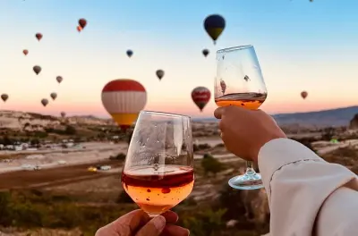 Tour in mongolfiera all'alba da Göreme in Cappadocia
