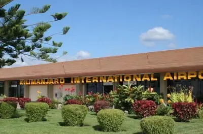Privater Transfer vom Kilimanjaro Flughafen nach Moshi mit Fahrer